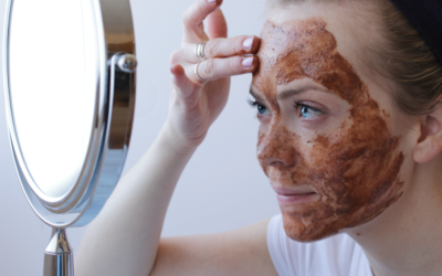 Make your own anti-inflammatory nutmeg facial cleanser to combat acne